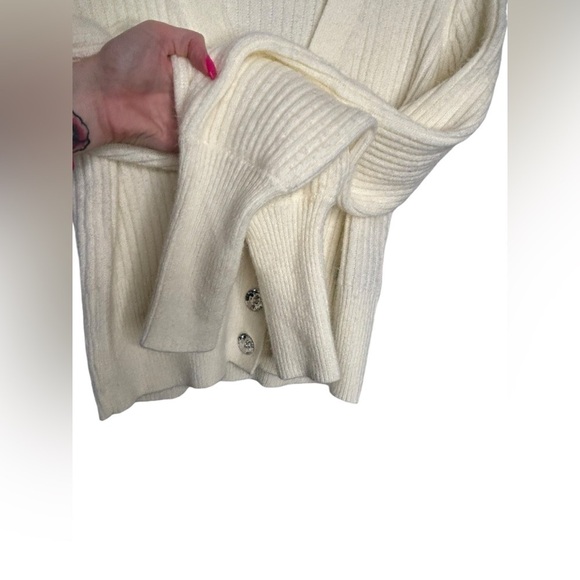 Stella & Lorenzo Cream Ribbed Bling Button Front V-Neck Cardigan Sweater Small - Picture 5 of 8